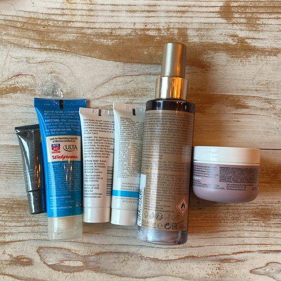 Lot of conditioning treatment, hair toner and primer. - Picture 3 of 3